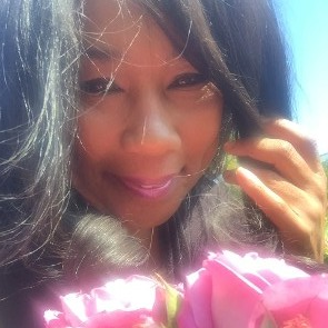 Sparkle E With Roses
